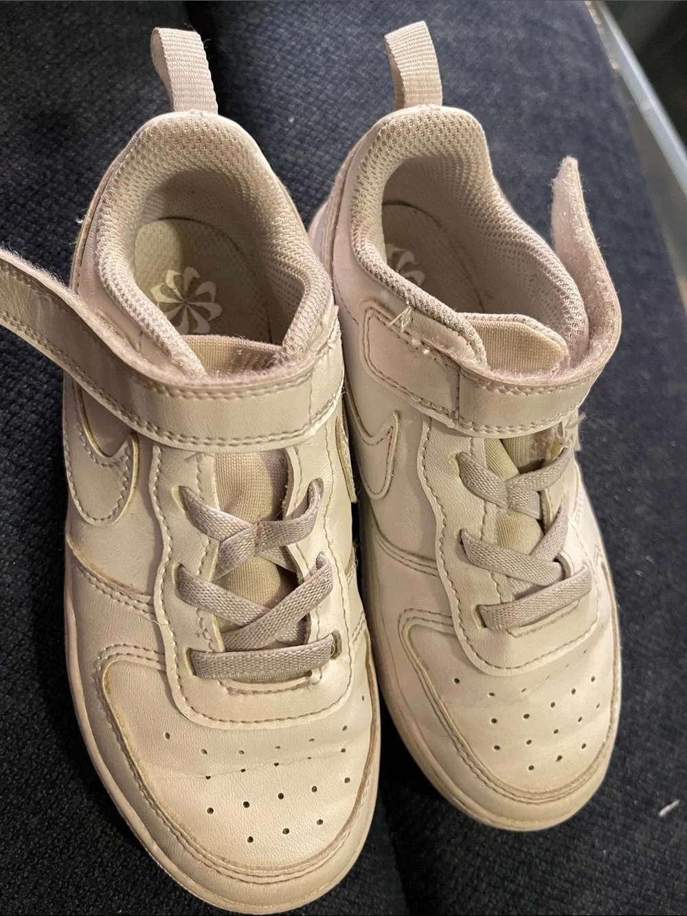 Nike Kids Court Borough Sneakers